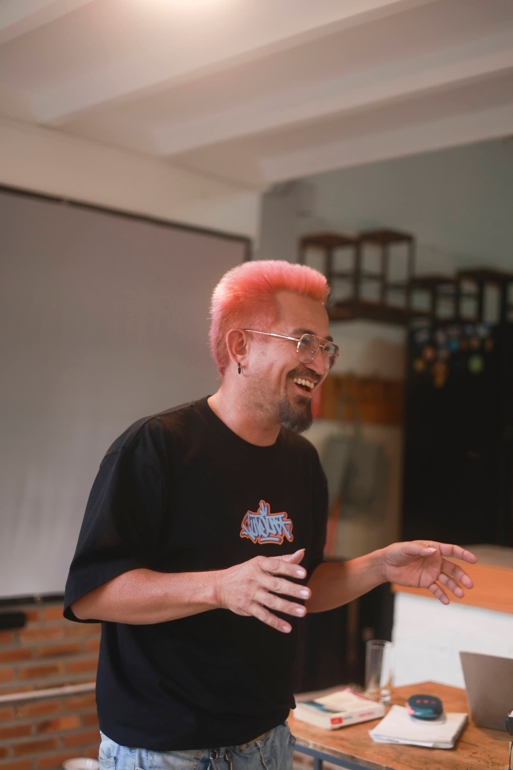 Founders presenting their solution